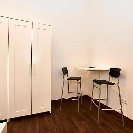 Bearlin - Center East